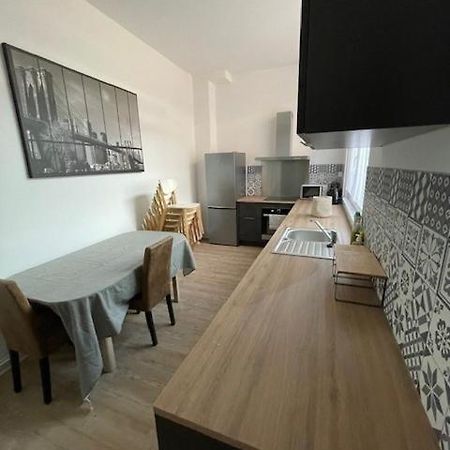 La Leonce, Superbe Appartement Plein Centre Armentières Esterno foto