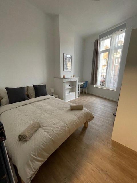 La Leonce, Superbe Appartement Plein Centre Armentières Esterno foto