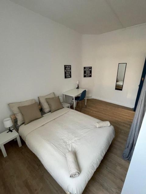 La Leonce, Superbe Appartement Plein Centre Armentières Esterno foto