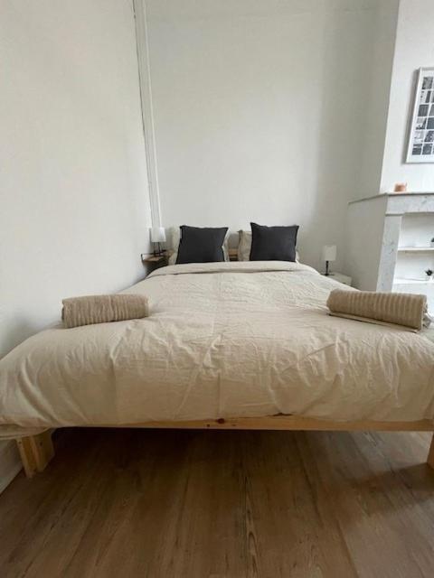 La Leonce, Superbe Appartement Plein Centre Armentières Esterno foto