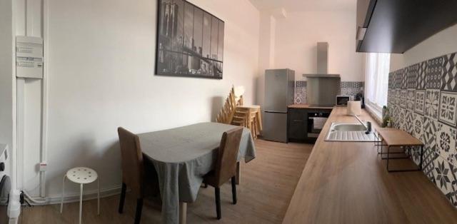 La Leonce, Superbe Appartement Plein Centre Armentières Esterno foto